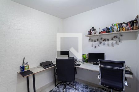 Quarto 2 de apartamento para alugar com 2 quartos, 77m² em Vila Jardim Leblon, Belo Horizonte