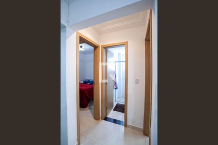 Corredor de apartamento para alugar com 2 quartos, 77m² em Vila Jardim Leblon, Belo Horizonte
