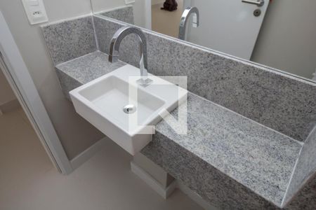 Lavabo de apartamento para alugar com 3 quartos, 100m² em Botafogo, Rio de Janeiro