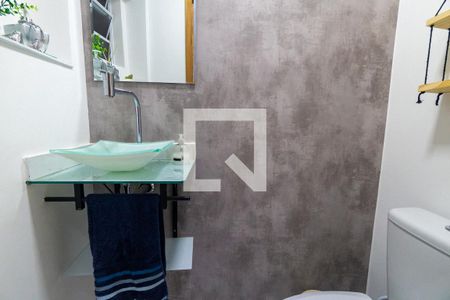 Casa à venda com 135m², 3 quartos e 3 vagas Casa à venda com 135m², 3 quartos e 3 vagasLavabo