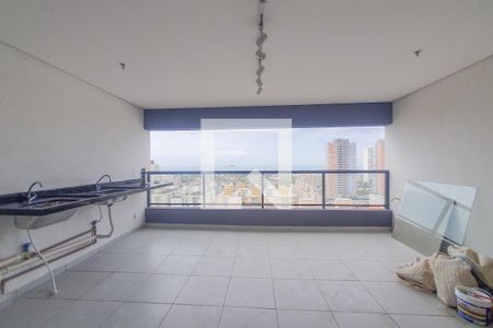Apartamento para alugar com 45m², 1 quarto e 1 vaga Apartamento para alugar com 45m², 1 quarto e 1 vagaVaranda