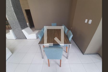 Apartamento para alugar com 65m², 2 quartos e 1 vaga Apartamento para alugar com 65m², 2 quartos e 1 vagaÁrea comum - Salão de festas