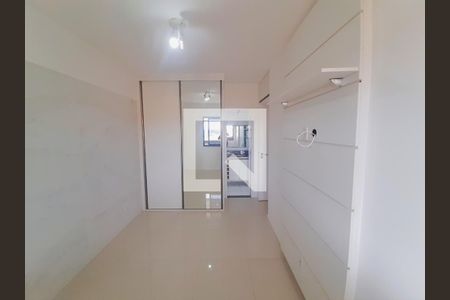 Apartamento para alugar com 65m², 2 quartos e 1 vaga Apartamento para alugar com 65m², 2 quartos e 1 vagaSuíte