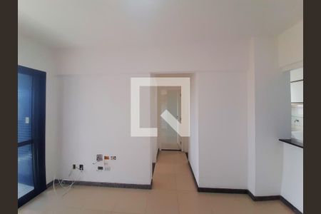 Sala de apartamento para alugar com 2 quartos, 65m² em Boca do Rio, Salvador