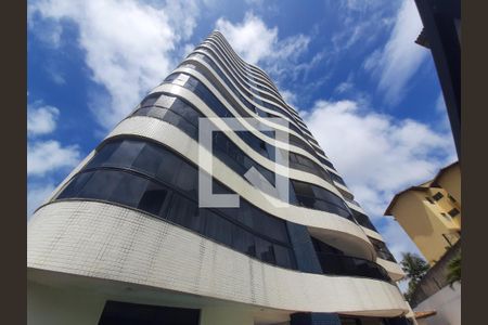 Apartamento para alugar com 65m², 2 quartos e 1 vaga Apartamento para alugar com 65m², 2 quartos e 1 vagaFachada