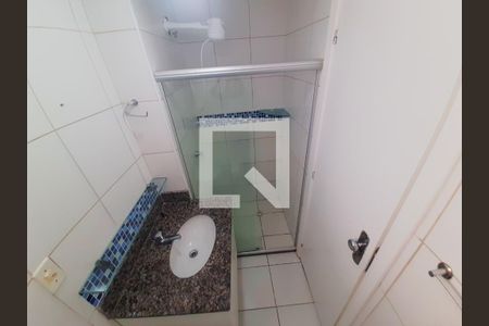 Apartamento para alugar com 65m², 2 quartos e 1 vaga Apartamento para alugar com 65m², 2 quartos e 1 vagaBanheiro