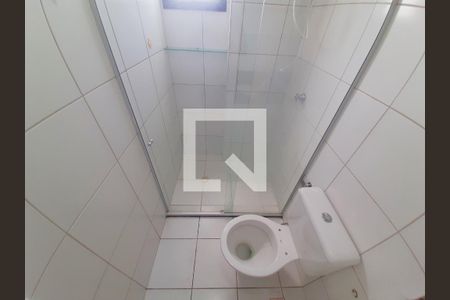 Apartamento para alugar com 65m², 2 quartos e 1 vaga Apartamento para alugar com 65m², 2 quartos e 1 vagaBanheiro da Suíte