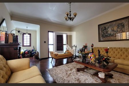 Sala de casa para alugar com 4 quartos, 500m² em Marapé, Santos
