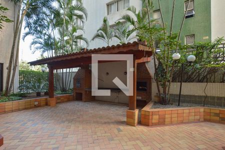 Apartamento à venda com 210m², 3 quartos e 3 vagasÁrea comum - Churrasqueira