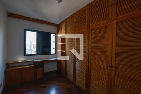 Apartamento à venda com 210m², 3 quartos e 3 vagasQuarto 3