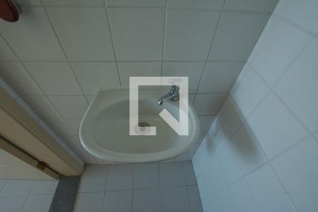 Apartamento à venda com 210m², 3 quartos e 3 vagasBanheiro de serviço