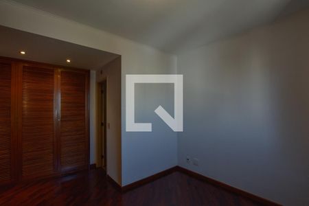 Apartamento à venda com 210m², 3 quartos e 3 vagasSuíte 1