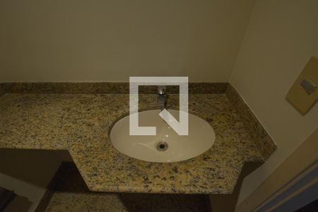 Apartamento à venda com 210m², 3 quartos e 3 vagasLavabo