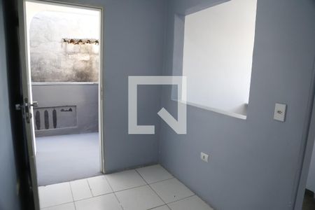 Sala de casa para alugar com 1 quarto, 30m² em Piqueri, São Paulo