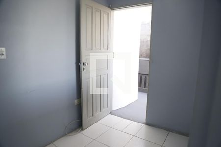 Sala de casa para alugar com 1 quarto, 30m² em Piqueri, São Paulo