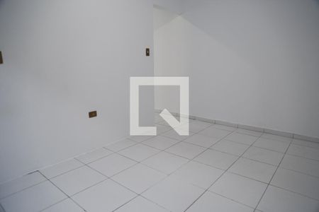 Quarto de casa para alugar com 1 quarto, 30m² em Piqueri, São Paulo