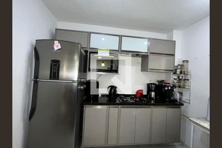 Apartamento à venda com 42m², 2 quartos e sem vagaCozinha e Área de Serviço