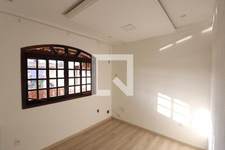 Suite 1 de casa para alugar com 3 quartos, 65m² em Porto Novo, São Gonçalo