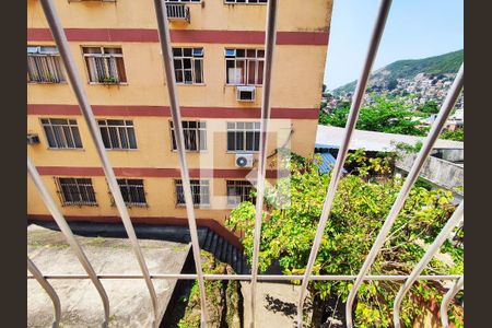 Vista do Quarto 1 de apartamento para alugar com 2 quartos, 74m² em Lins de Vasconcelos, Rio de Janeiro