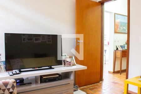 Sala de TV de casa à venda com 4 quartos, 243m² em Fazenda Santa Cândida, Campinas