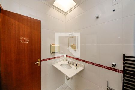 Casa à venda com 90m², 2 quartos e 2 vagas Casa à venda com 90m², 2 quartos e 2 vagasBanheiro Suíte 2