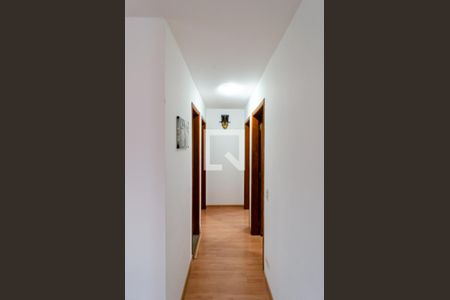 Corredor de apartamento à venda com 3 quartos, 90m² em Vila Mascote, São Paulo