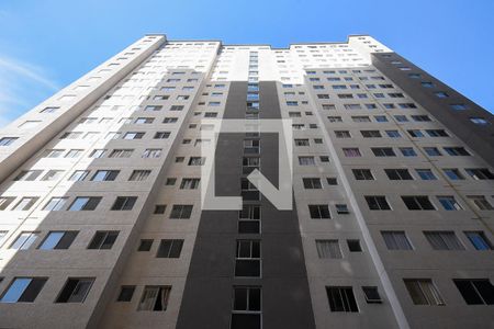 Apartamento para alugar com 42m², 2 quartos e sem vaga Apartamento para alugar com 42m², 2 quartos e sem vagaFachada