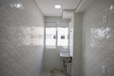 Apartamento para alugar com 42m², 2 quartos e sem vaga Apartamento para alugar com 42m², 2 quartos e sem vagaÁrea de serviço