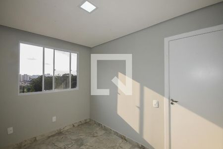 Apartamento para alugar com 42m², 2 quartos e sem vaga Apartamento para alugar com 42m², 2 quartos e sem vagaQuarto 2