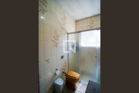 Casa para alugar com 234m², 3 quartos e 6 vagasBanheiro