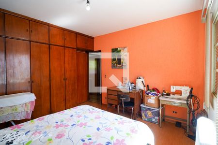 Casa para alugar com 234m², 3 quartos e 6 vagasQuarto 1