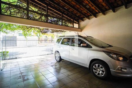 Casa para alugar com 234m², 3 quartos e 6 vagasGaragem