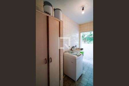 Casa para alugar com 234m², 3 quartos e 6 vagasÁrea de Serviço