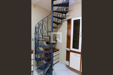 Escada de casa à venda com 3 quartos, 180m² em Jardim Santo Alberto, Santo André