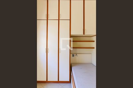 Casa para alugar com 180m², 3 quartos e 2 vagasQuarto 2