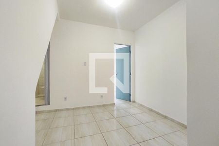 Sala  de casa para alugar com 1 quarto, 40m² em Macaúbas, Salvador
