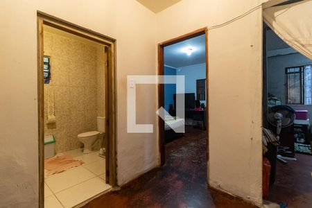 Casa à venda com 500m², 8 quartos e 5 vagasCorredor