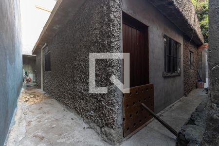 Casa à venda com 500m², 8 quartos e 5 vagasCorredor de Entrada da Casa 4