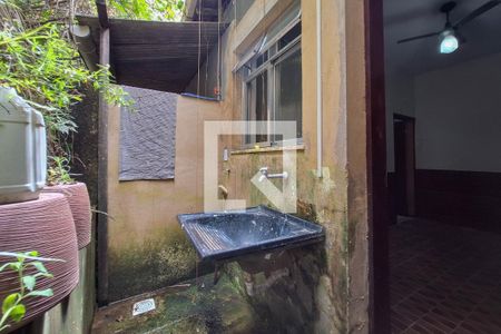 Casa para alugar com 50m², 1 quarto e sem vagaÁrea de Serviço