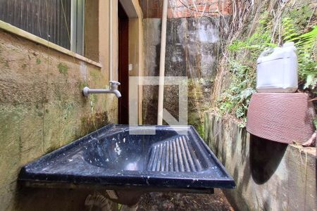 Casa para alugar com 50m², 1 quarto e sem vagaÁrea de Serviço