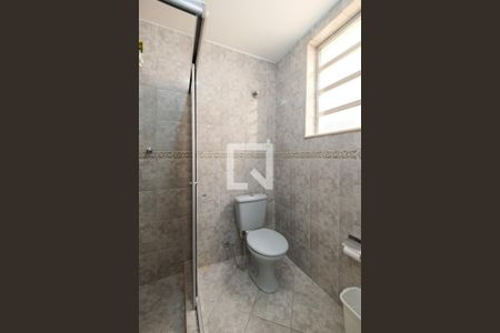 Apartamento para alugar com 74m², 2 quartos e sem vaga Apartamento para alugar com 74m², 2 quartos e sem vagaBanheiro Corredor