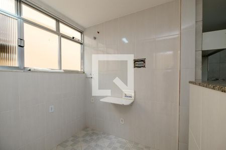 Apartamento para alugar com 74m², 2 quartos e sem vaga Apartamento para alugar com 74m², 2 quartos e sem vagaÁrea de Serviço