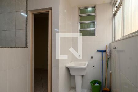 Apartamento para alugar com 74m², 2 quartos e sem vaga Apartamento para alugar com 74m², 2 quartos e sem vagaÁrea de Serviço