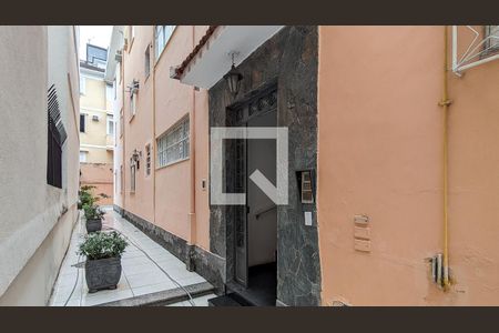 Apartamento para alugar com 74m², 2 quartos e sem vaga Apartamento para alugar com 74m², 2 quartos e sem vagaÁrea comum - Playground