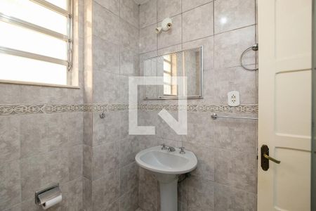 Apartamento para alugar com 74m², 2 quartos e sem vaga Apartamento para alugar com 74m², 2 quartos e sem vagaBanheiro Corredor