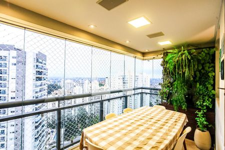 Varanda Gourmet de apartamento à venda com 2 quartos, 72m² em Vila Andrade, São Paulo