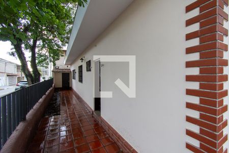 Casa à venda com 390m², 3 quartos e 3 vagas Casa à venda com 390m², 3 quartos e 3 vagasÁrea externa