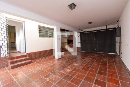Casa à venda com 390m², 3 quartos e 3 vagas Casa à venda com 390m², 3 quartos e 3 vagasGaragem