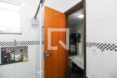 Casa à venda com 90m², 3 quartos e 2 vagasBanheiro 