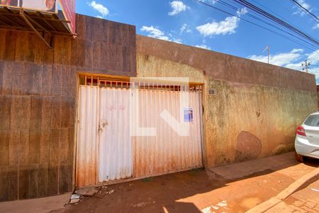 Casa para alugar com 62m², 1 quarto e 2 vagas Casa para alugar com 62m², 1 quarto e 2 vagasFachada